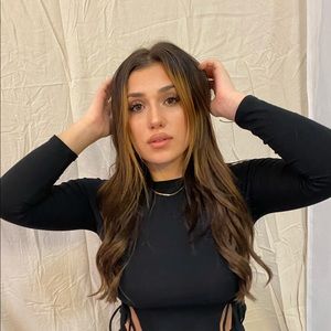 Meet your Posher, Nina